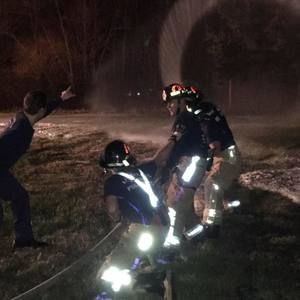 Meet your Posher, Hunter